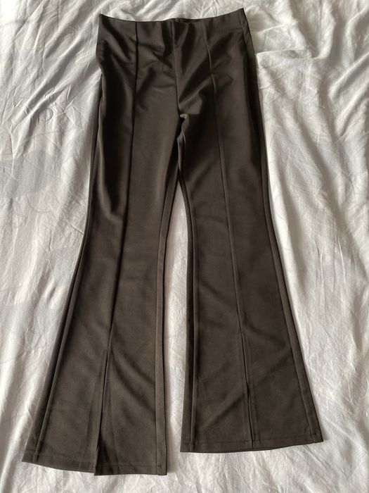 классические брюки клеш черные