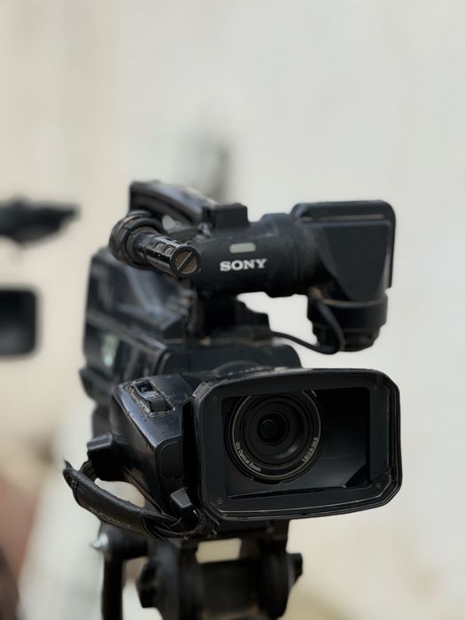 Sony 2500 + Sony 1000