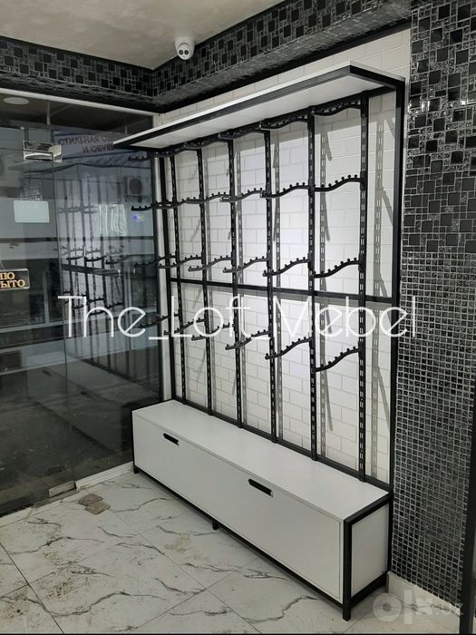 Торговля оборудования, вешалка в LOfT стиле
