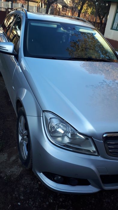 Mercedes c class w 204 cdi 2011 stare perfecta proprietar totul la zi