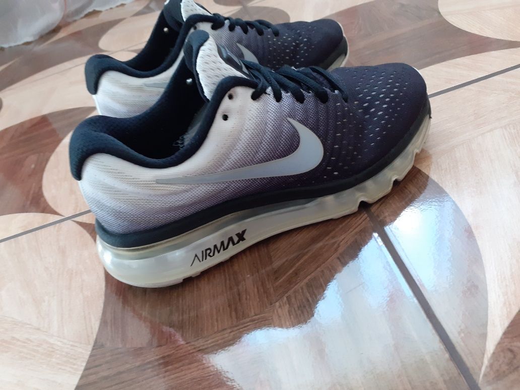 Nike air max 2017 Targu Jiu OLX.ro