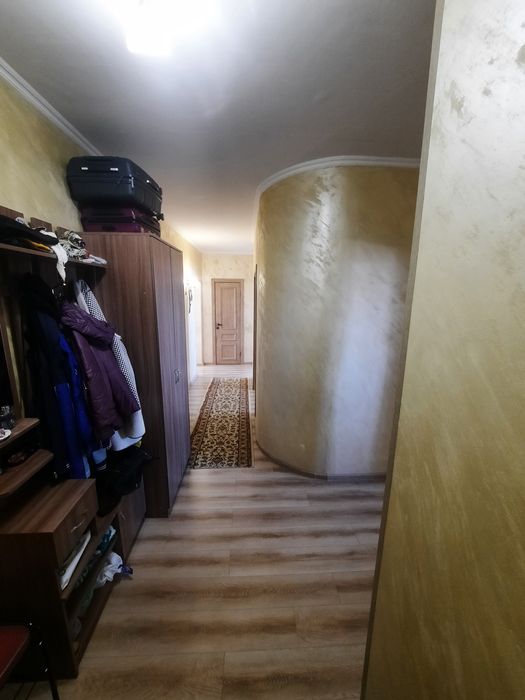 3х ком. кв. возле КАЗГЮУ