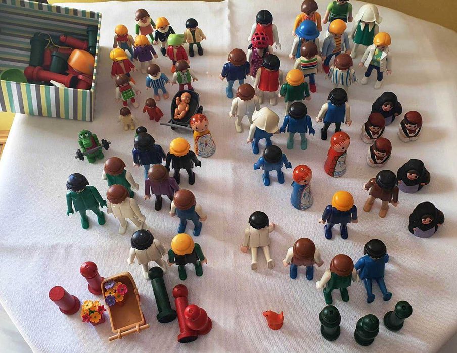 REZERVAT Play mobil (Lot de 50 buc)  figurine pentru constelații