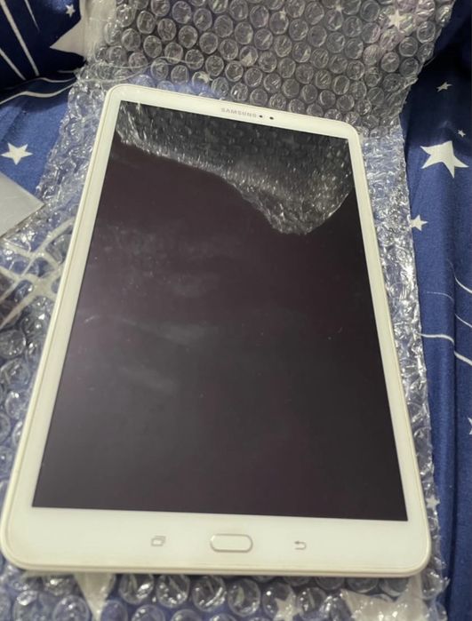 Tablete Aldocube 400 lei si Samsung 150 si 200 de lei