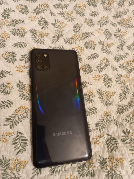 Продается телефон марки Samsung Galaxy A31