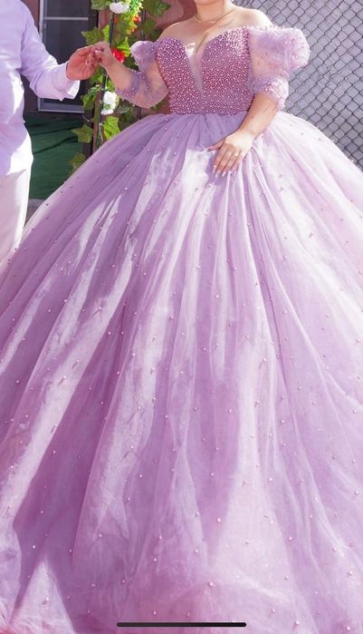 Булченска рокля с перли !! В лилаво