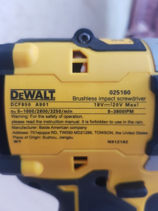 Винтоверт  Импакт Dewalt 850