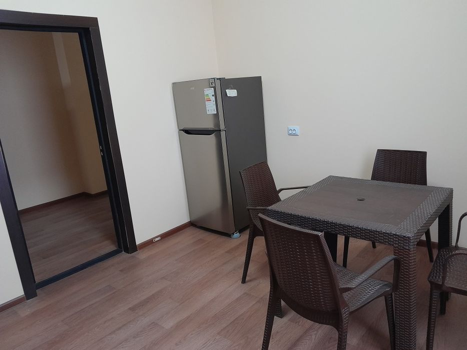 Hostel  ijaraga beriladu. Gruppa bilan