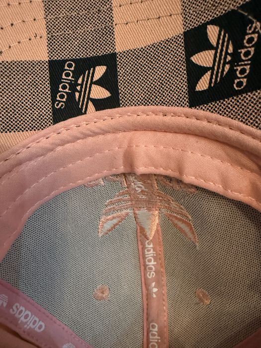 Шапка Адидас - adidas дамска