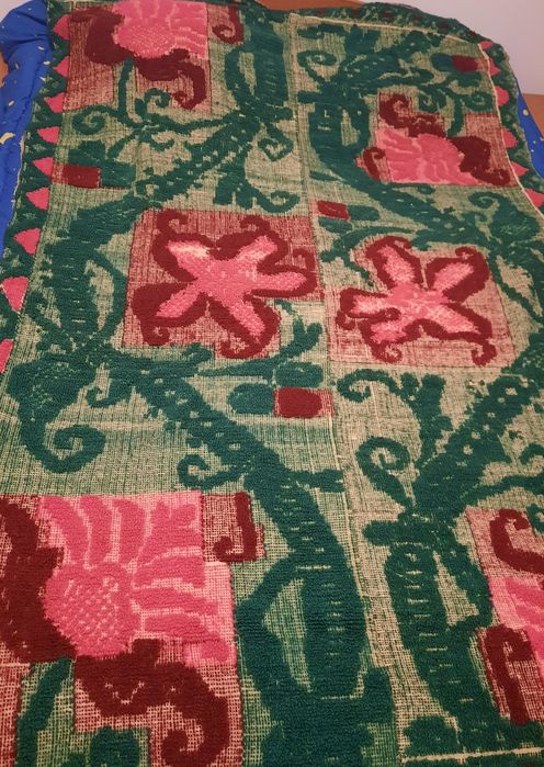 Cuvertură pentru pat  sau canapea