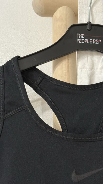 Bustiera de fitness NIKE