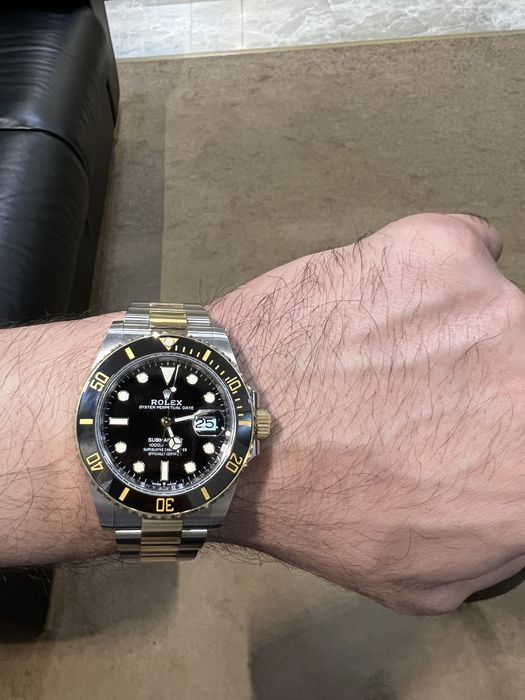 Ролекс субмарин золото