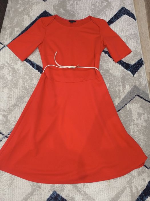 Vecherniy ham kundalik ishga kiyiladigan koylak remeni bilan