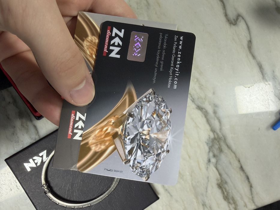 Bratara Zen cu diamant