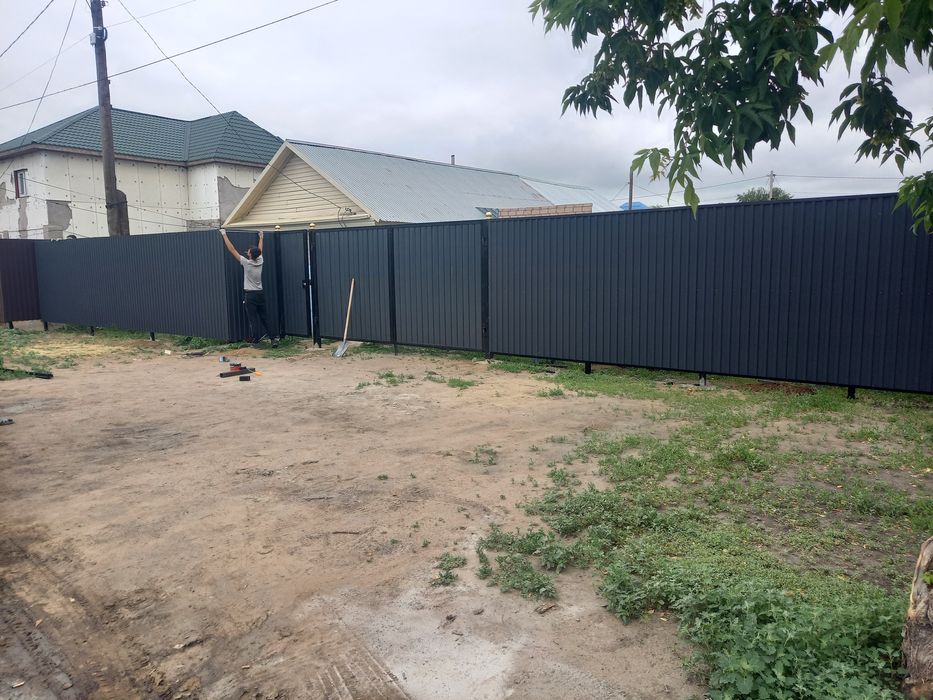 Заборы ворота проф лист  сайдинг качественные