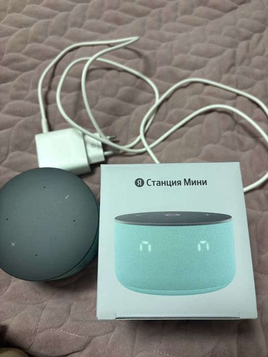 Яндекс станция минии