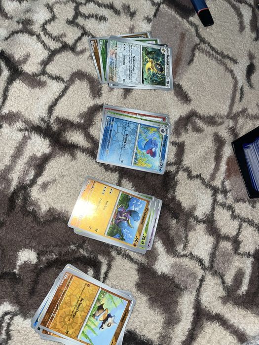 Carti Pokemon Vechi