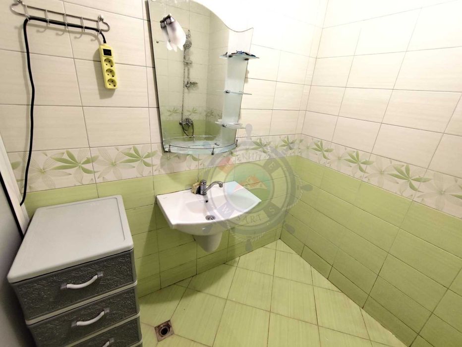 Двустаен обзаведен апартамент в кв.Възраждане1, гр.Варна