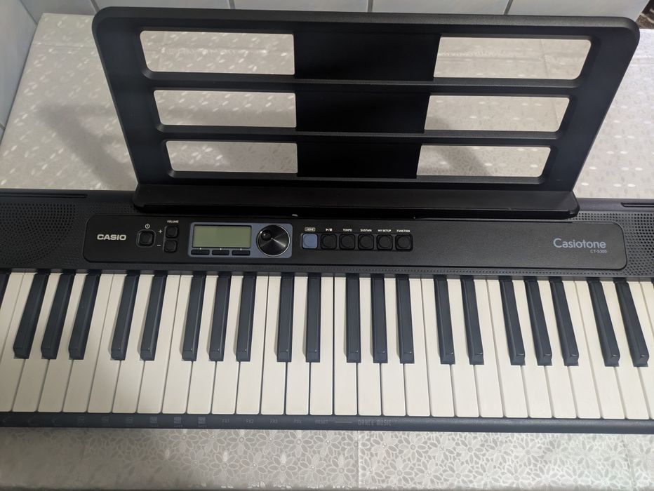 Casiotone CT-S300