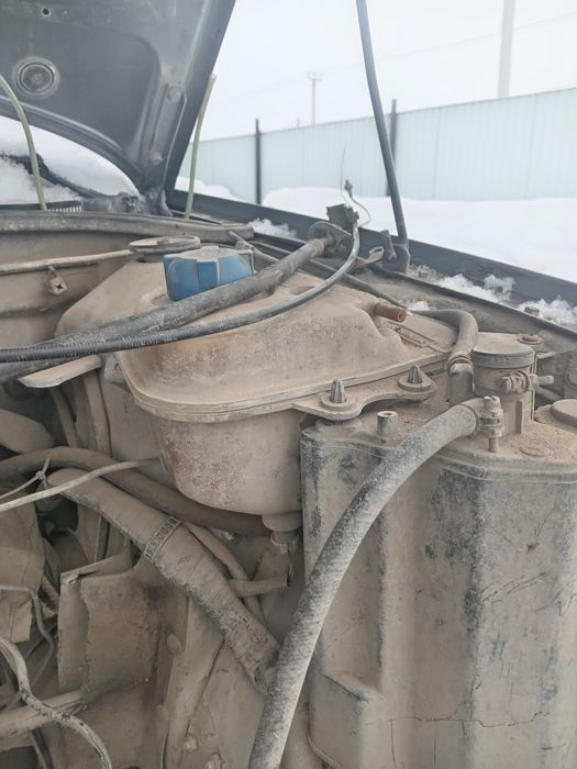 Запчасти по салону ауди 80
