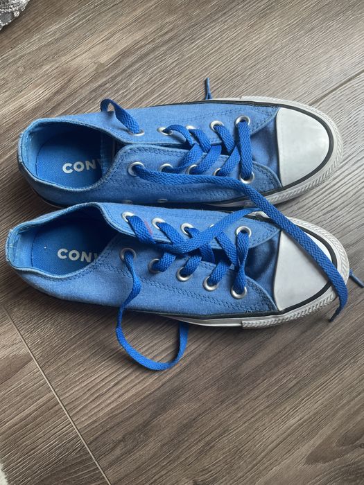 Обувки Converse