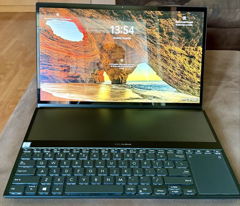 Laptop Asus Zenbook Duo