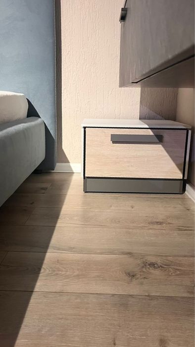 Прикроватные тумбочки