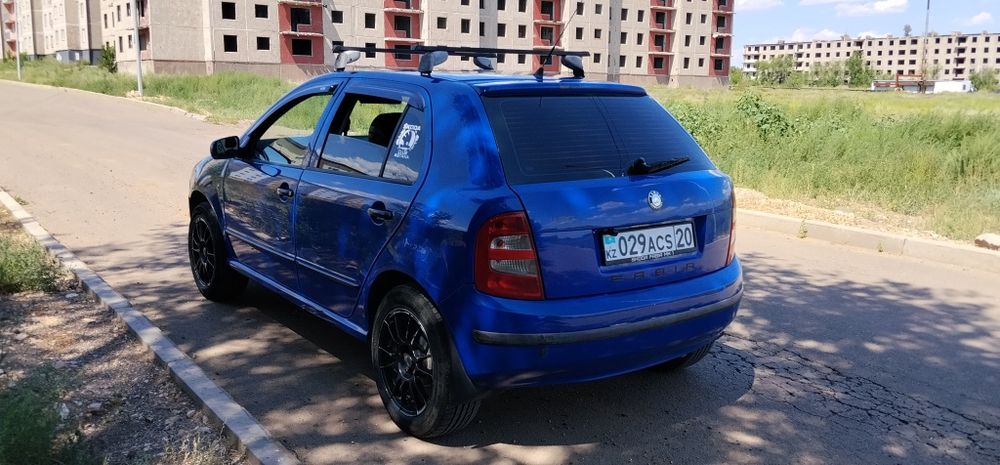 Шкода Фабия 2003 г.в