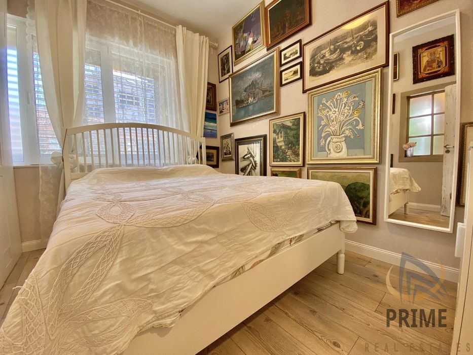 Дава се под наем Тристаен апартамент в Бургас, Център - 80 кв.м за 750 € - Снимка #9