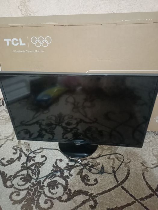 Продаю очень хорошо телевизор Самсунг