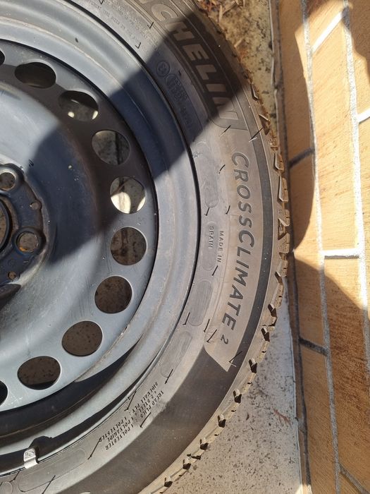 Vand 4 jante tabla + cauciucuri all-season 205 55 r16 5x112