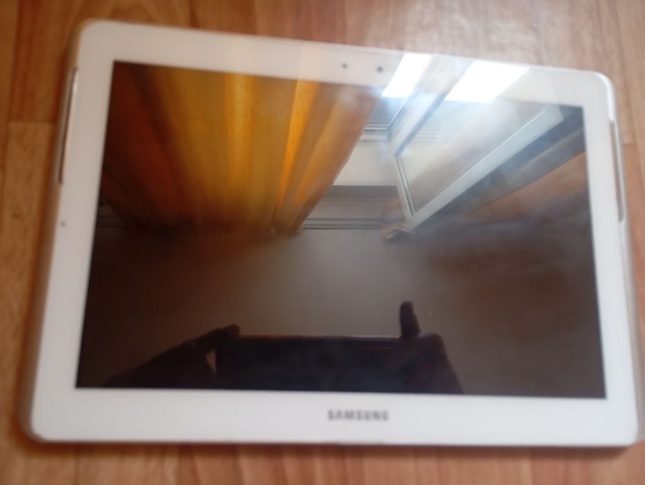 Samsung Galaxy Tab 2 10.1 (GT-P5100 / GT-P5110)