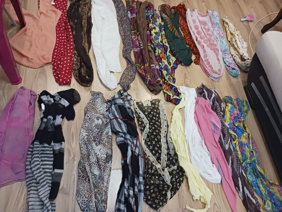 Колекция от шалове