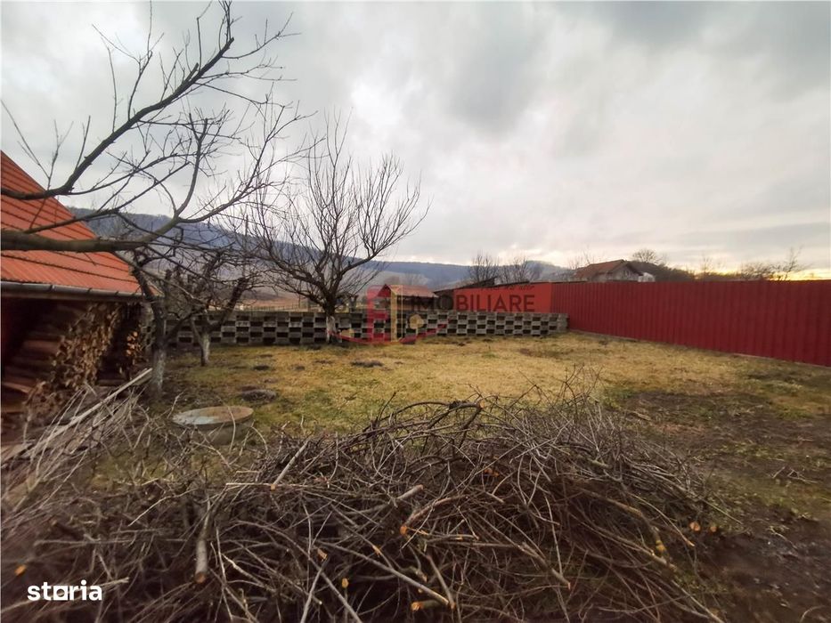 Casa, Vila, 3 camere, 2 bai, 7 km de centrul orasului, Bardesti,Targu