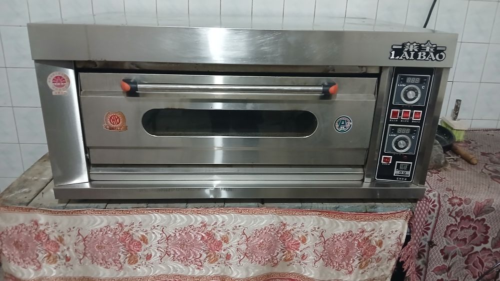 Электронной духовка