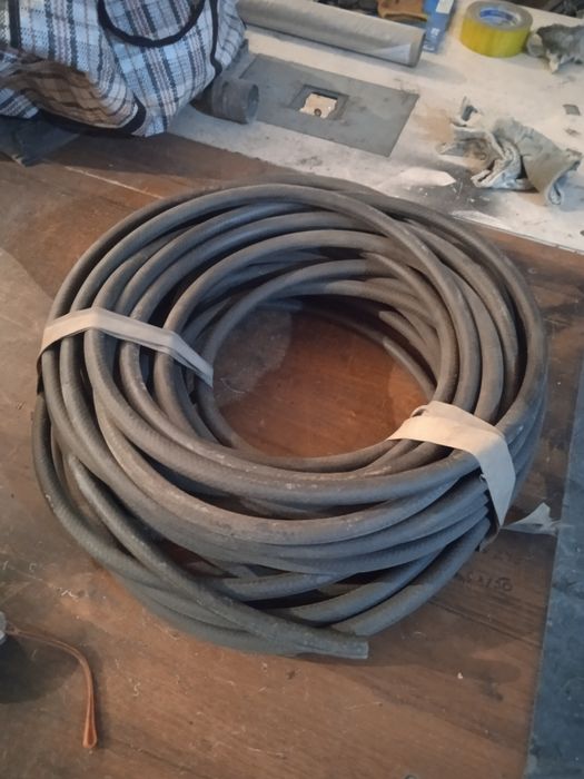 Продам кислородный шланг