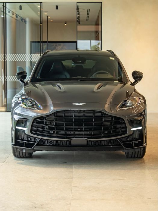 Aston Martin DBX S 2026