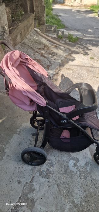 Детска количка kinder kraft