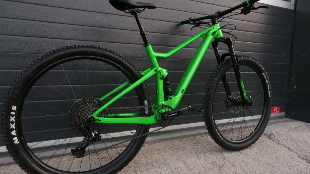 Full Suspension Scott Spark 29"/Aluminiu/Bicicleta