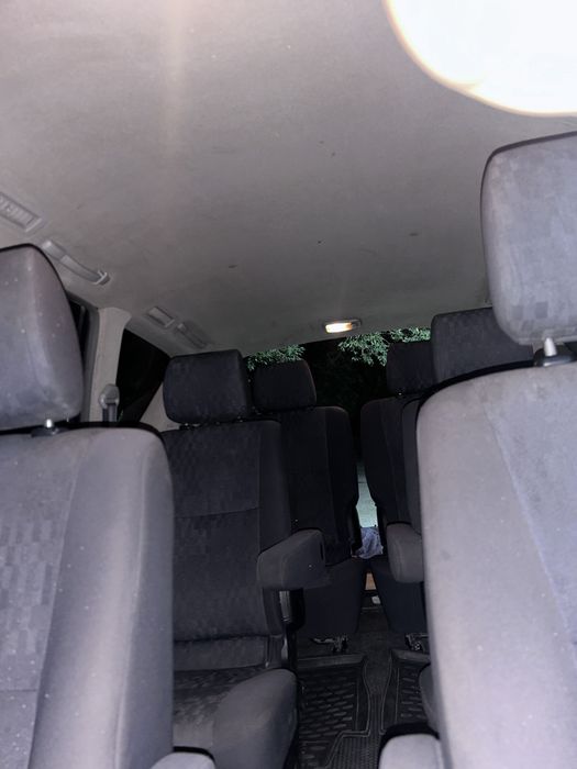 Toyota. Avensis  verso.