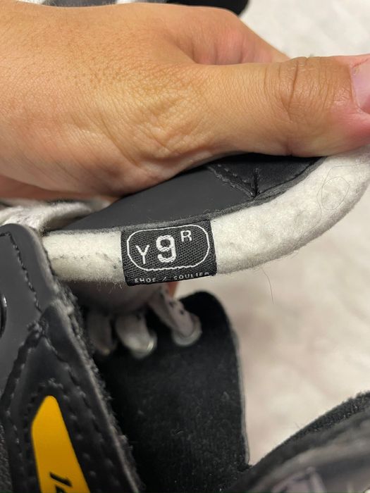 Срочно! Продаются коньки байер(bauer).