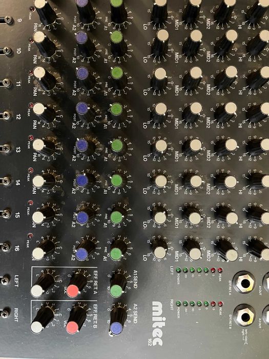 Смесителен пулт 16 канала