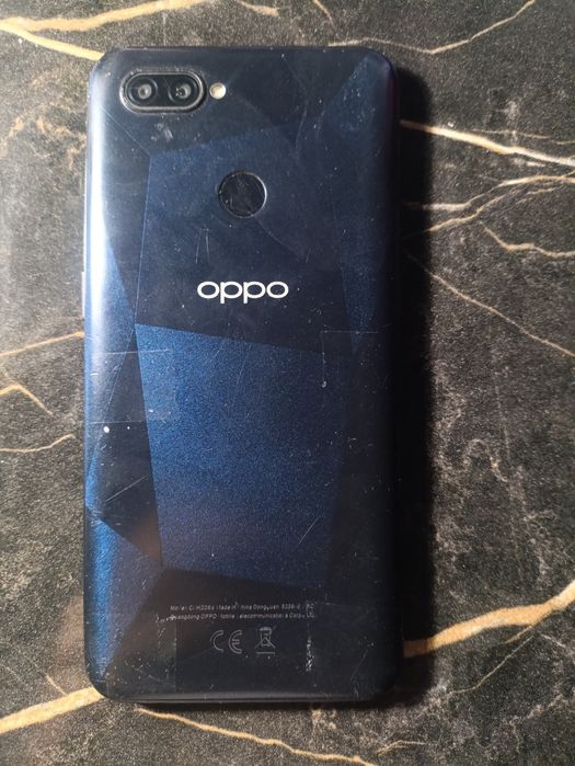 Телефон Oppo A 12