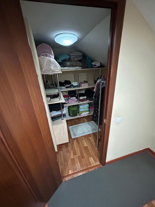 Продам мансардный дом срочно