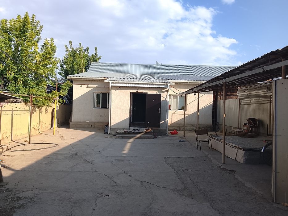 Дом залений срочно продоется
