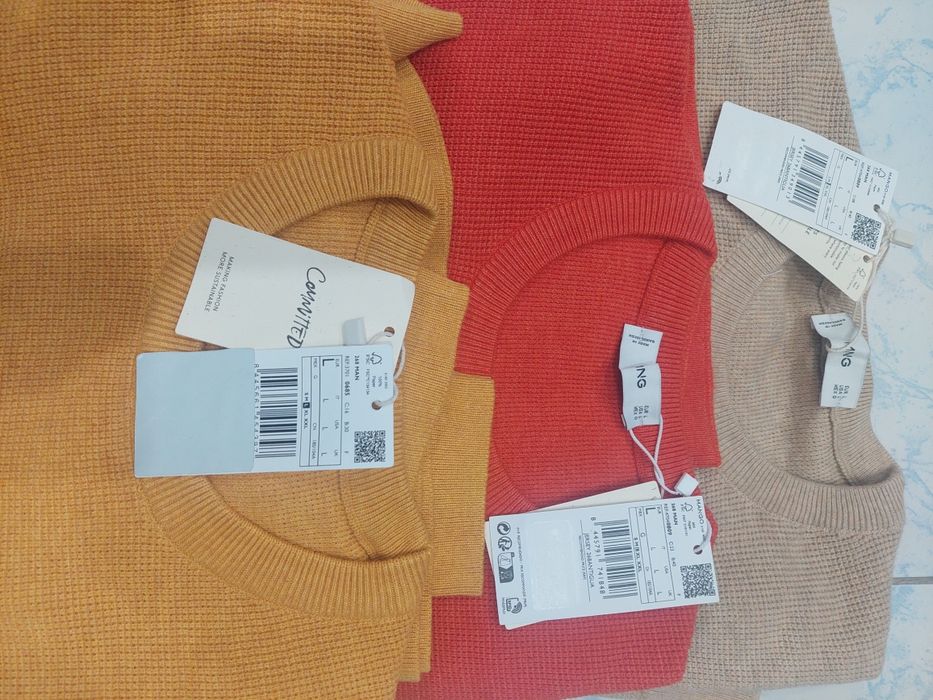 Pulovere barbati M, L Mango