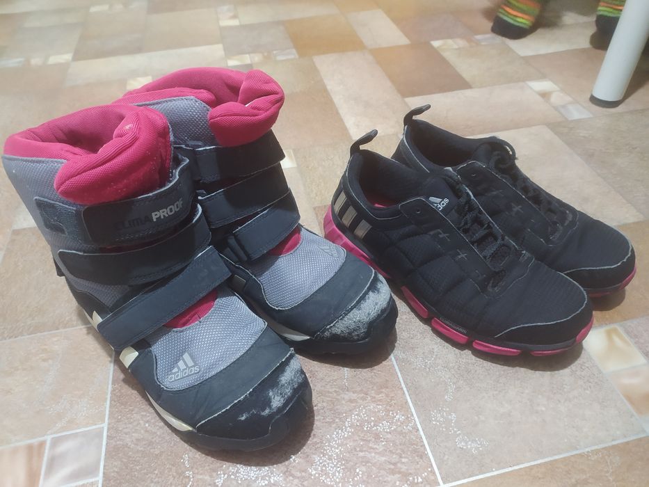 Продам кроссовки ASICS