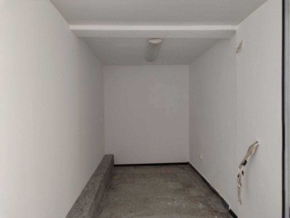 Продава се Двустаен апартамент в Балчик - 70 кв.м за 1000 €/кв.м - Снимка #4