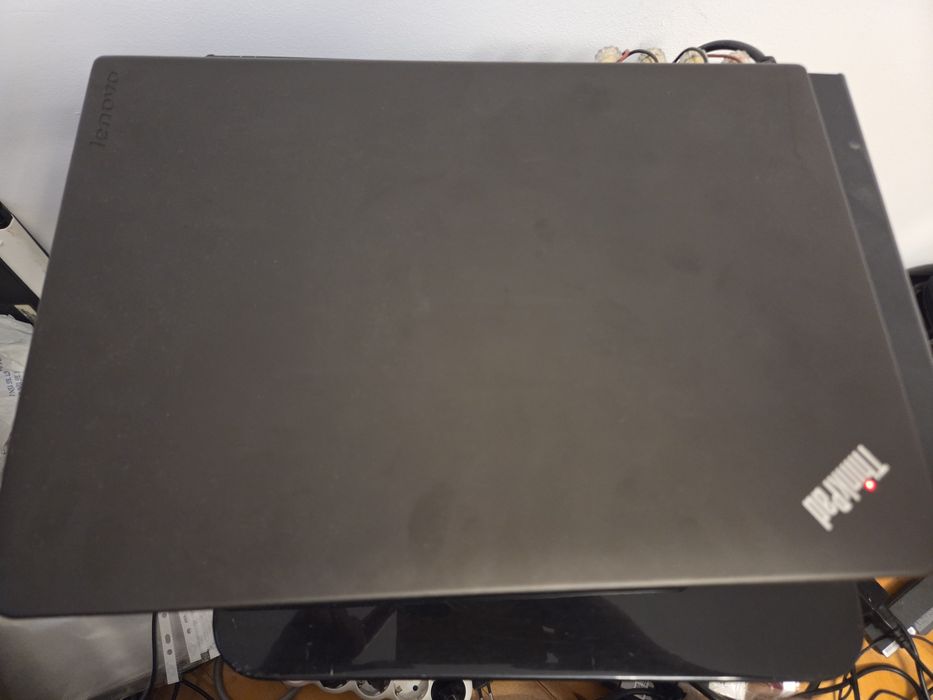 Lenovo ThinkPad E460 – i5 / 16GB RAM / SSD – 599 lei