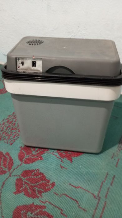 Хладилна чанта,12 волта